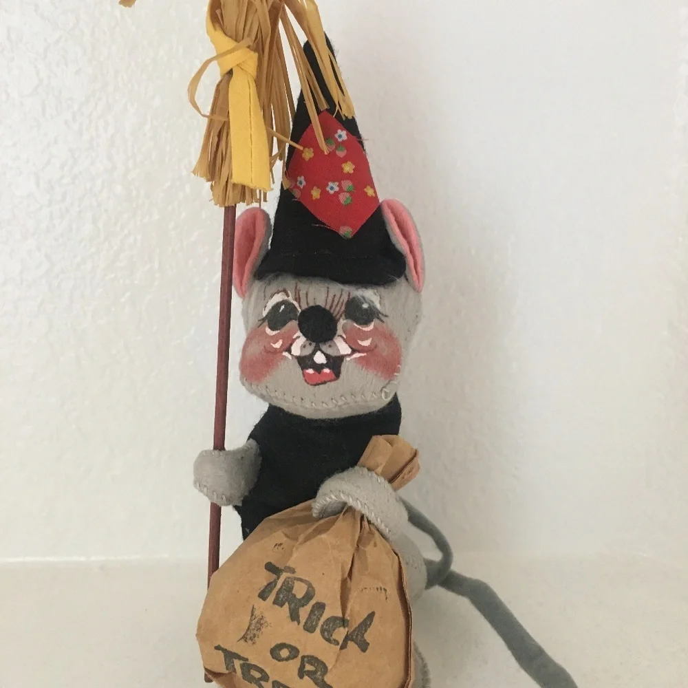 1989 Set of 2 Vintage AnnaLee Dolls Halloween - Picture 4 of 10